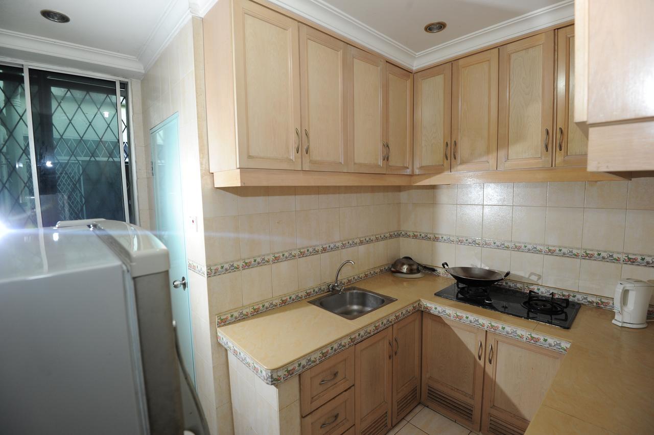 Api Api Apartment *